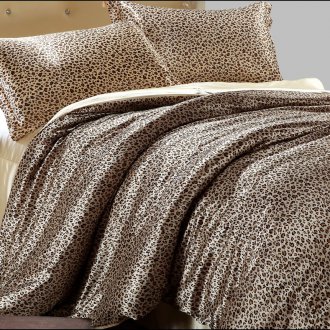 Selimut Sutera Leopard Cetak