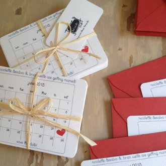 Покана за сватба в календар