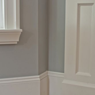 Перваза в интериора