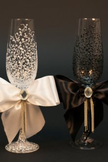 Боядисани сватбени очила