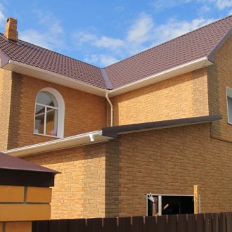 Бежов основен сайдинг