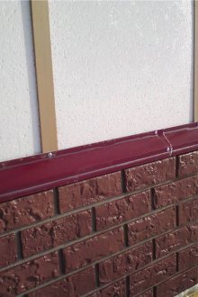 Монтаж на мазе сайдинг