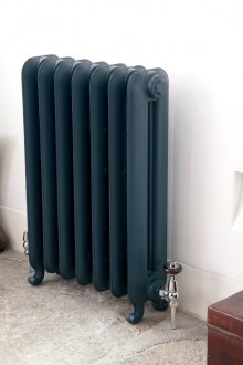 Чугунена батерия в стил Арт Нуво