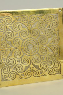 Gril pengudaraan emas