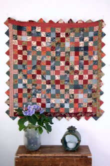 Стенен килим в стил пачуърк