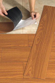 Монтаж на винил ламинат