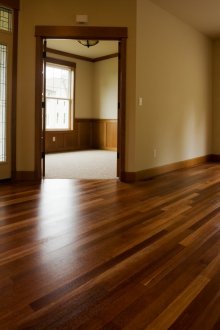 Орехов винил ламинат