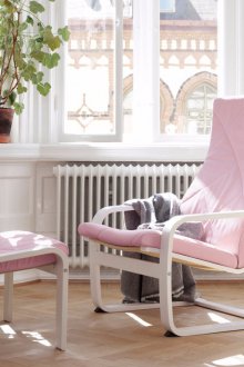 Poeing стол със стойка