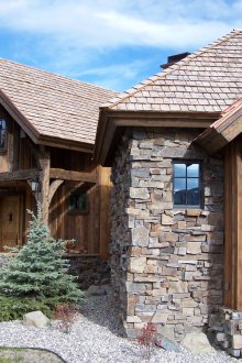 Сайдинг под вертикална лента