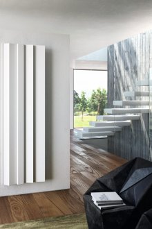 Стенен радиатор, монтиран в стил Арт Нуво