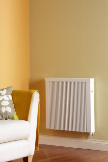 Стенен радиатор с термостат
