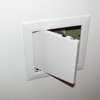 Plumbing menanggalkan paip