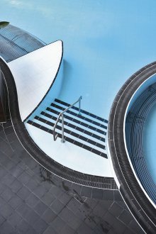 Пълна стълба за басейн