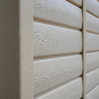 Блок къща от пластмасов сайдинг