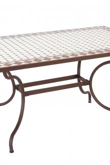 Метална кухненска маса с камък