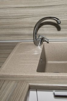 Кухненски алуминиев плот