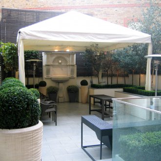 Палатка за бяла градина