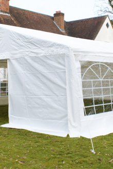 Поставяне на градинска палатка