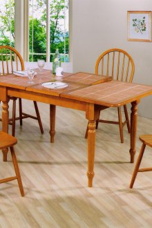 Сгъваема кафява маса за хранене