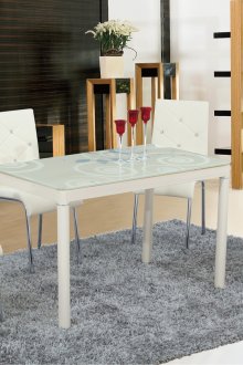 Правоъгълна бяла маса със стъклен плот за малка кухня