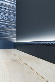 LED дъска издълбана