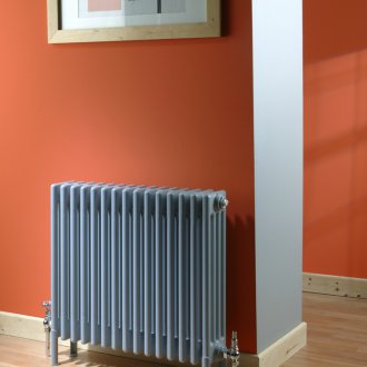 Menyambungkan radiator lantai