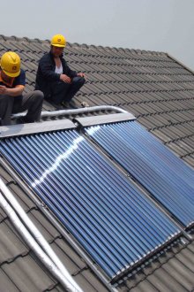Монтаж на слънчеви колектори