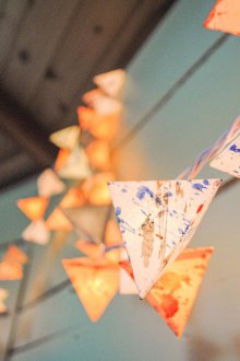 Светеща гирлянда от хартия