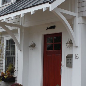 Visor above the entrance from the profiled sheet