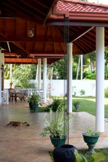 Visor above the entrance to the veranda