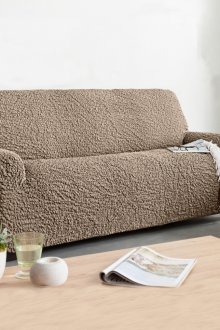 Tutup di sofa langsung