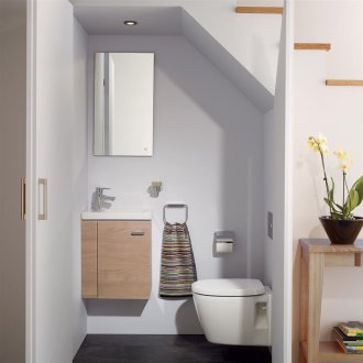 Компактна тоалетна в къщата