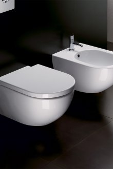 Тоалетна чиния компактна