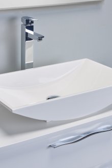 Бяла акрилна мивка