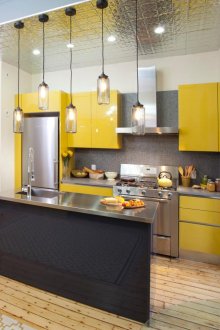 Жълт дизайн на кухнята