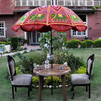 Градински чадър в етнически стил