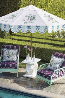 Градински чадър в Прованс