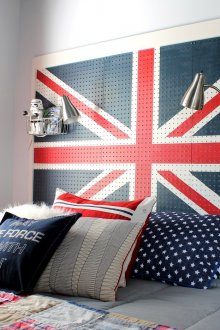 Бели тапети в стаята на тийнейджър