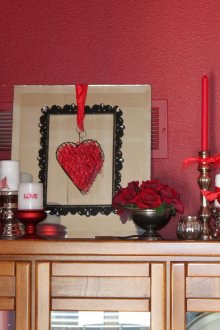 Романтичен декор в червено