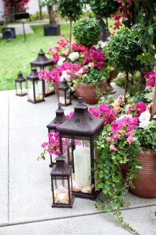 Романтичен декор в градината