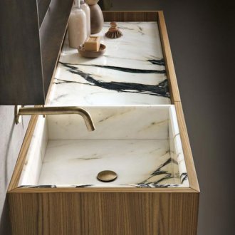 Мивка от естествен камък