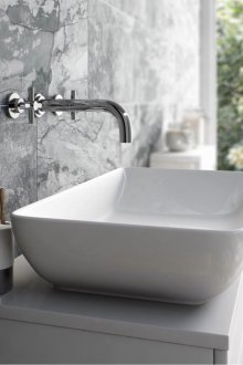 Смесител за стена