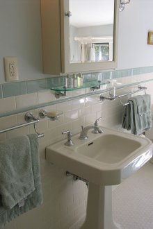 Винтидж мивка за лалета