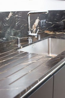 Sink keluli tahan karat dengan kerja buatan batu buatan