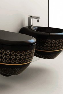 Tandas berwarna dengan corak