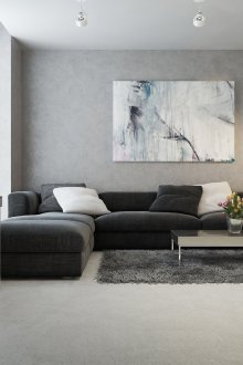 Светло сив интериор на всекидневната