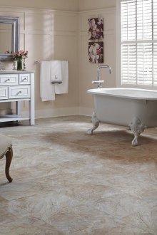 Винилова плочка в банята