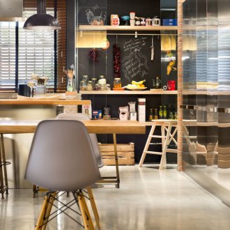 Пластмасови тавански столове