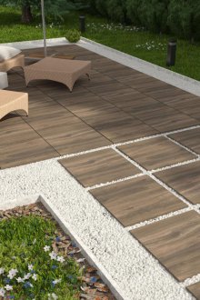 Тротоарни плочи под дърво