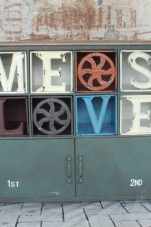 Гардероб в стил лофт